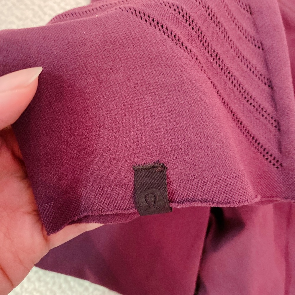 lululemon cropped purple leggings